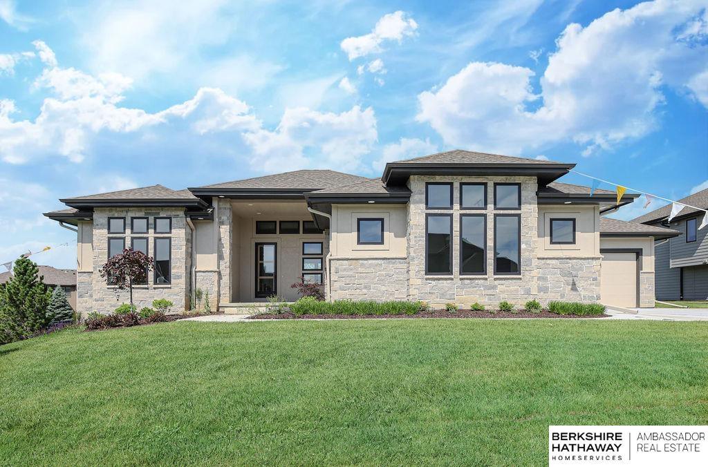 12357 Schirra Street, Papillion NE 68046